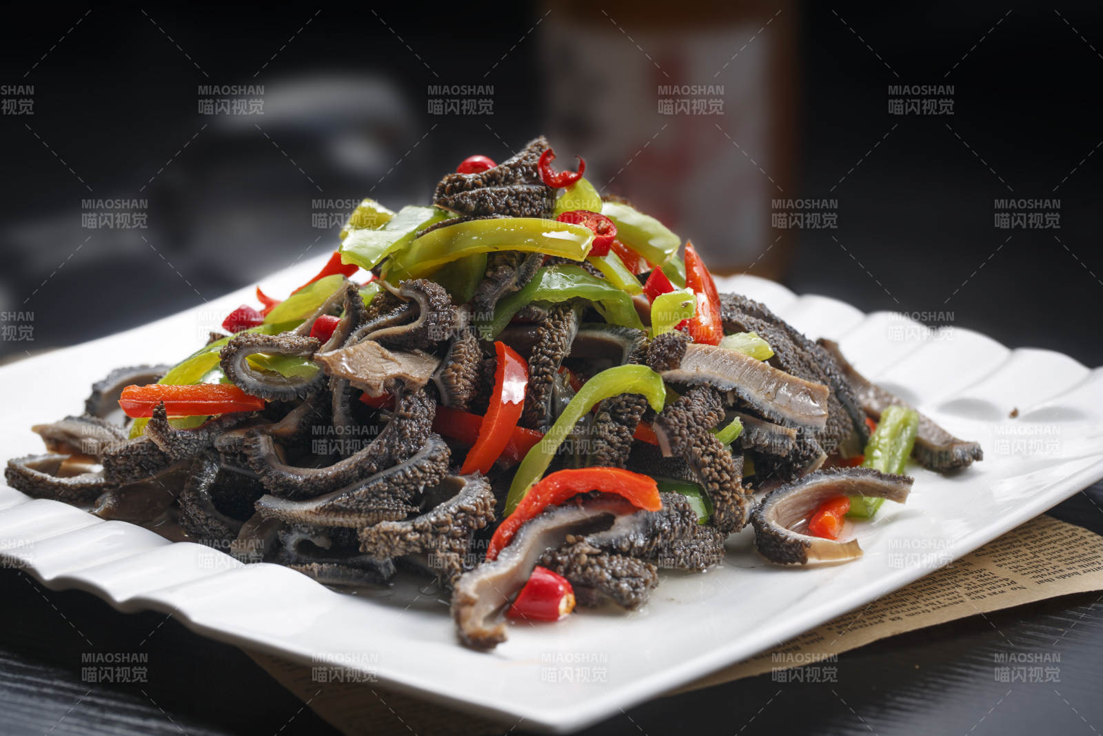 日式浇汁蛋包饭图片