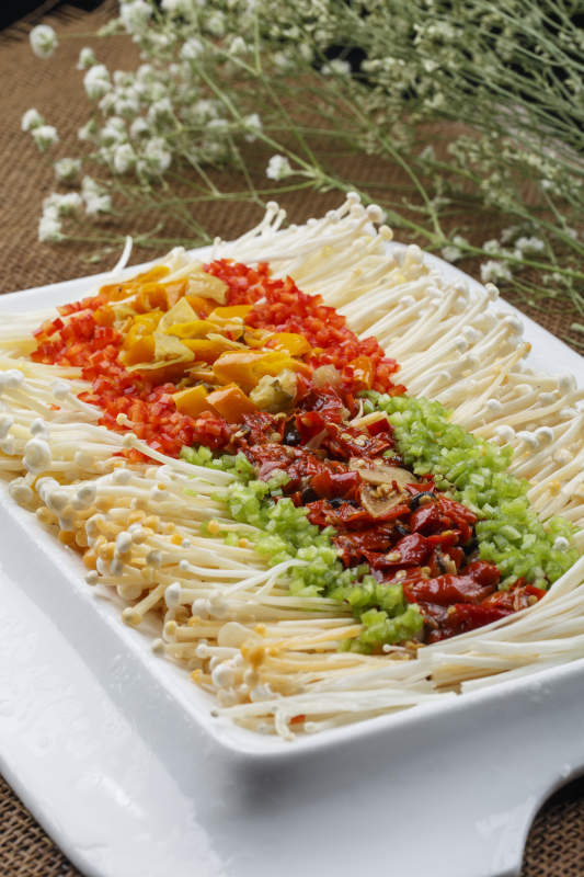 笼屉里摆放的精品肉夹馍图片