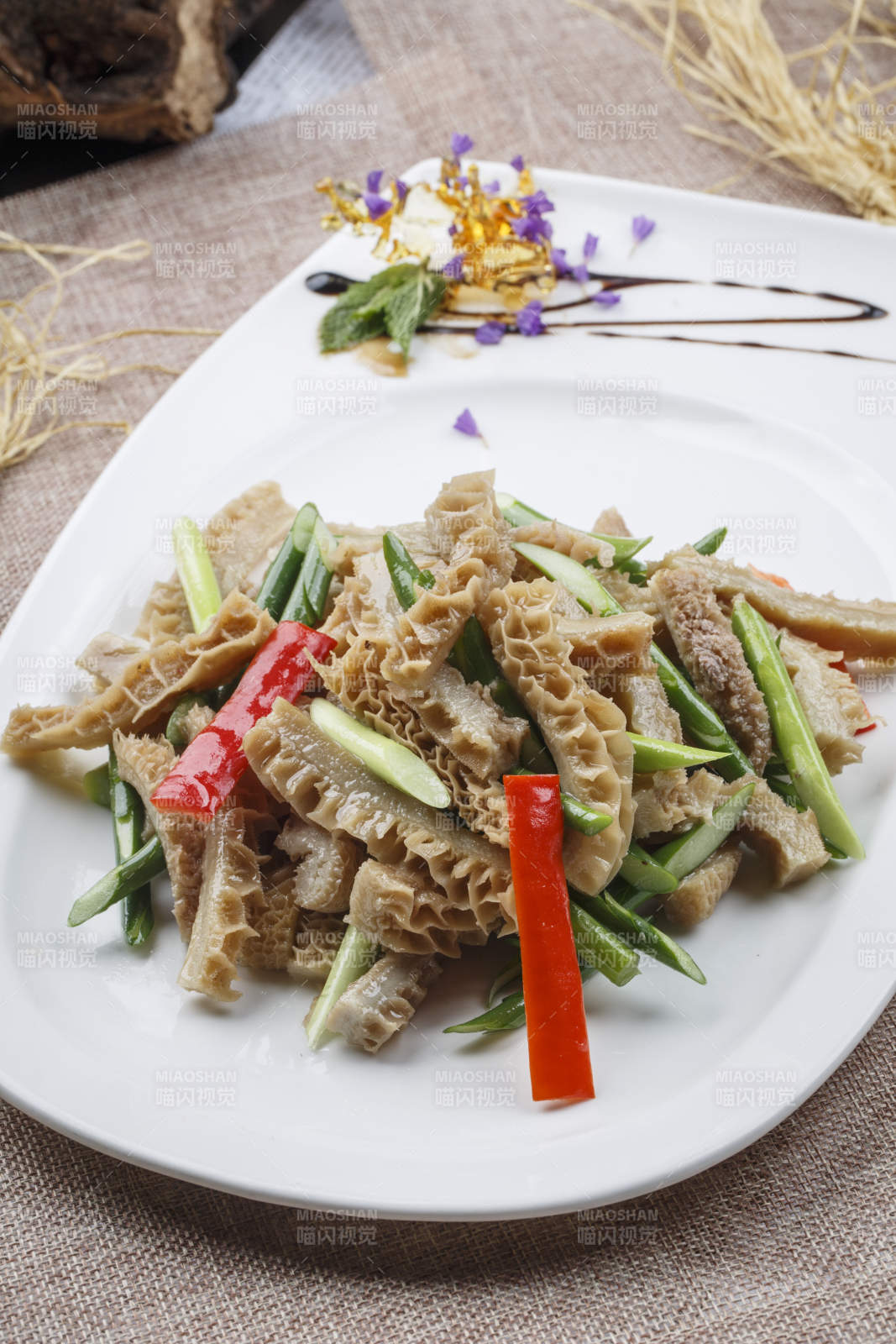 香辣彩椒蒜香金钱肚图片