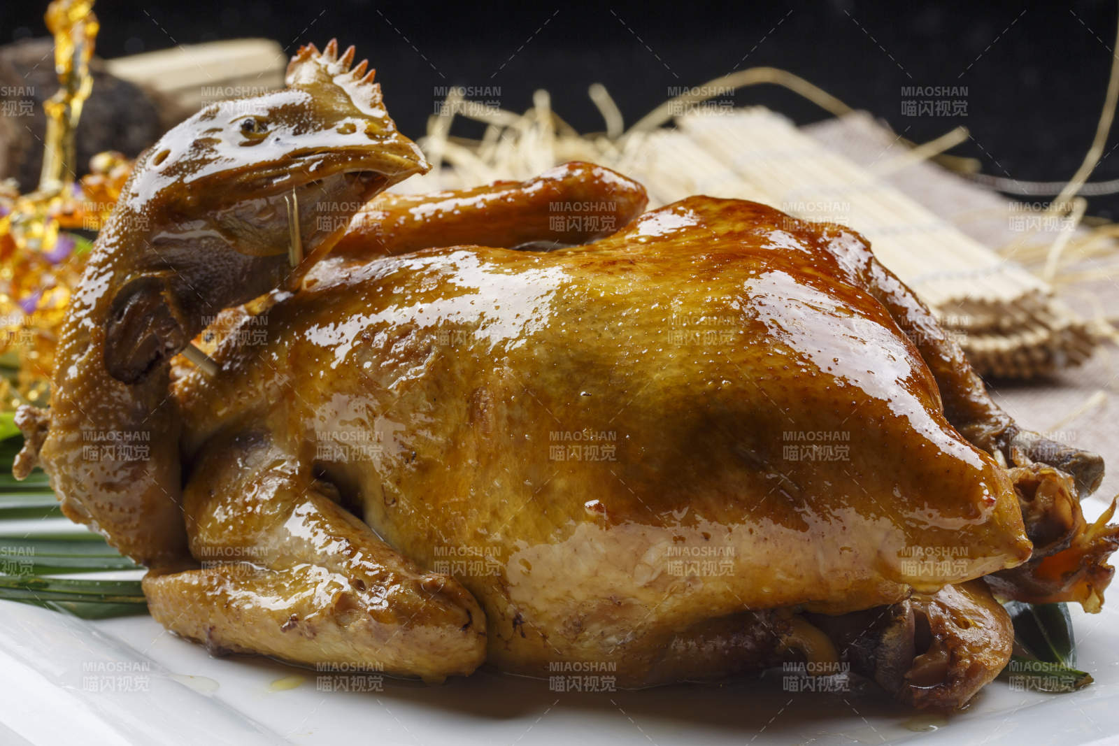 香酥港式脆皮鸡图片