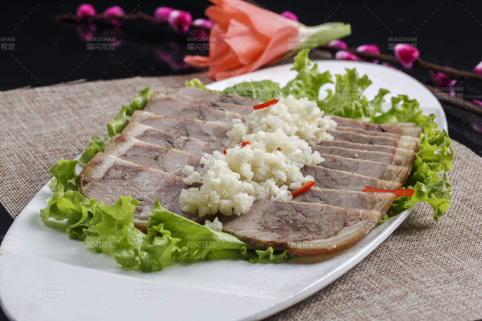 凉菜捞汁木耳图片