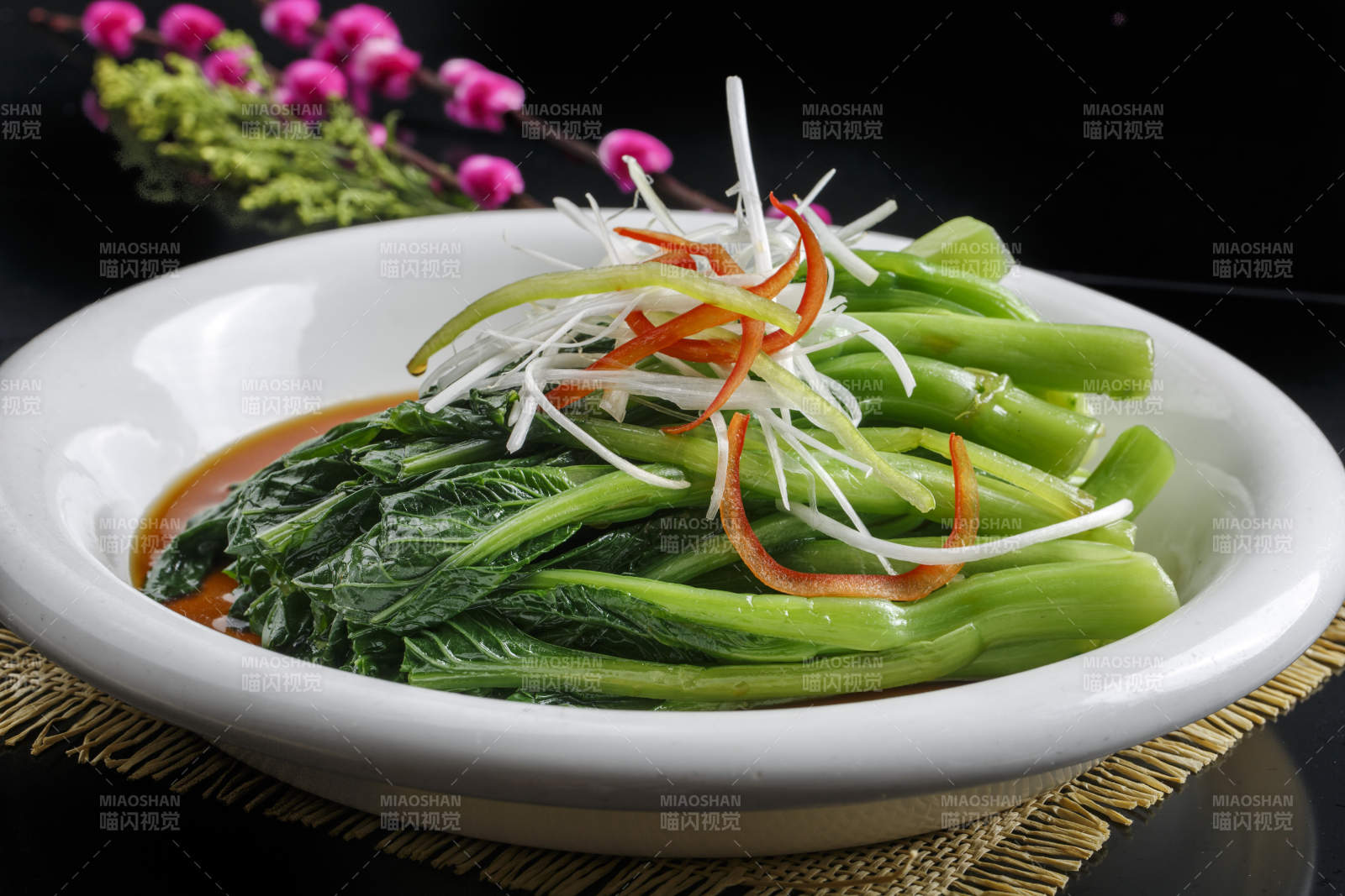 彩椒小炒杂菌图片