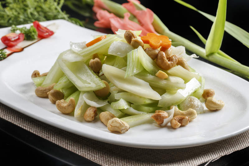 白灼腰果西芹图片