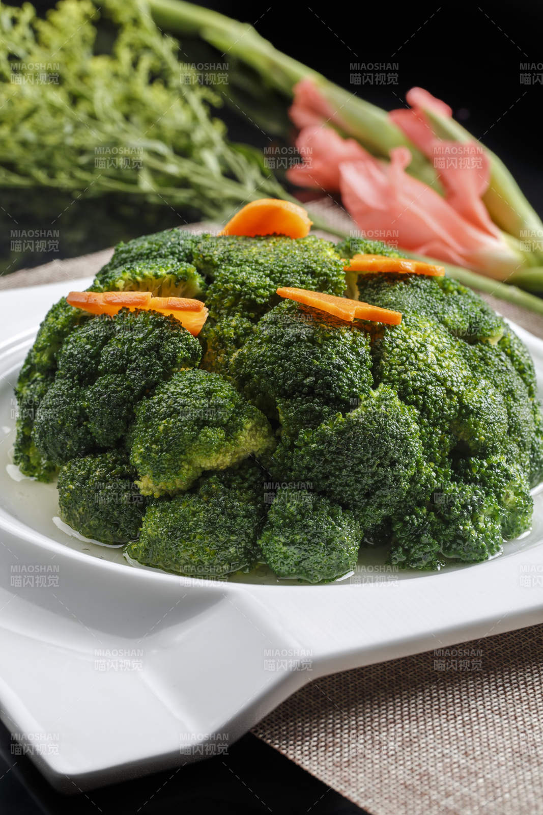 白灼西蓝花图片