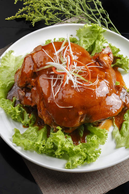 婚宴大菜红扒肘子图片