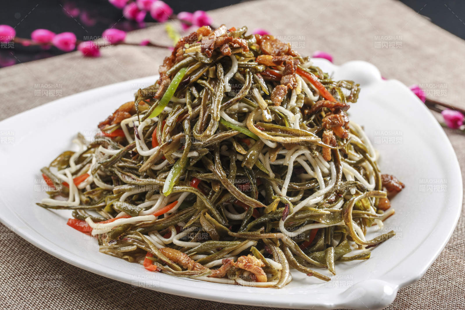 肉丝粉条炒豆角丝图片