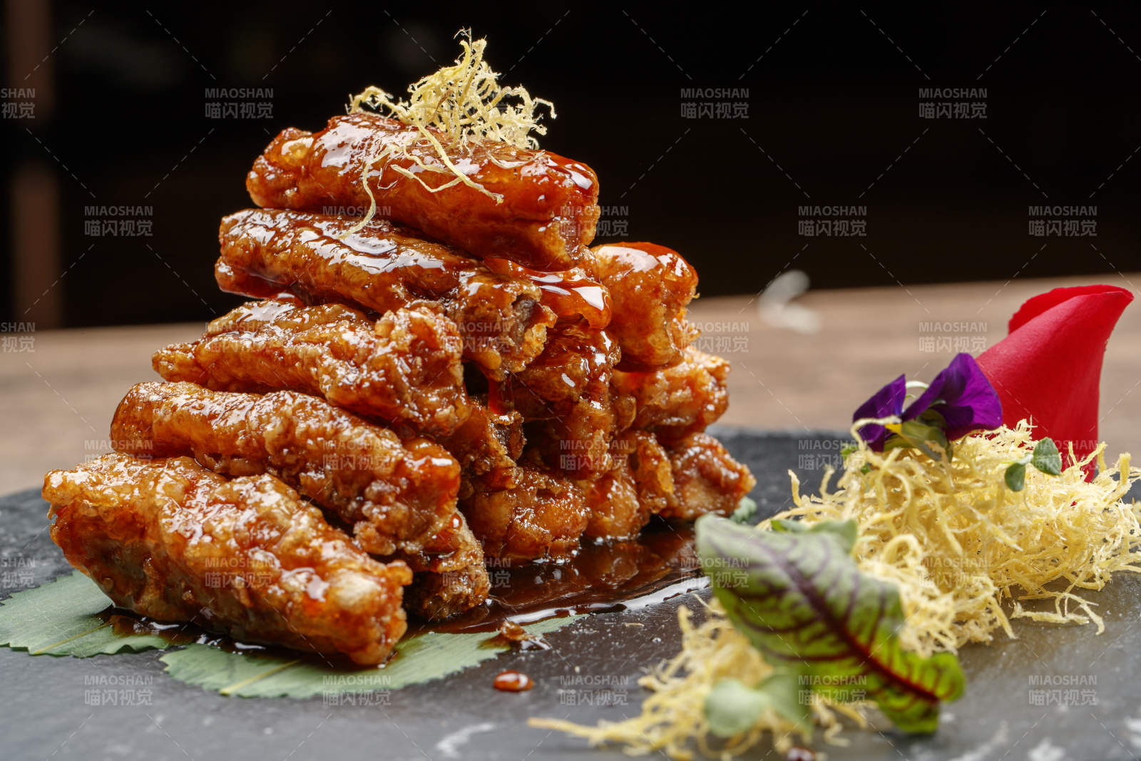 糖醋香炸鳕鱼卷图片