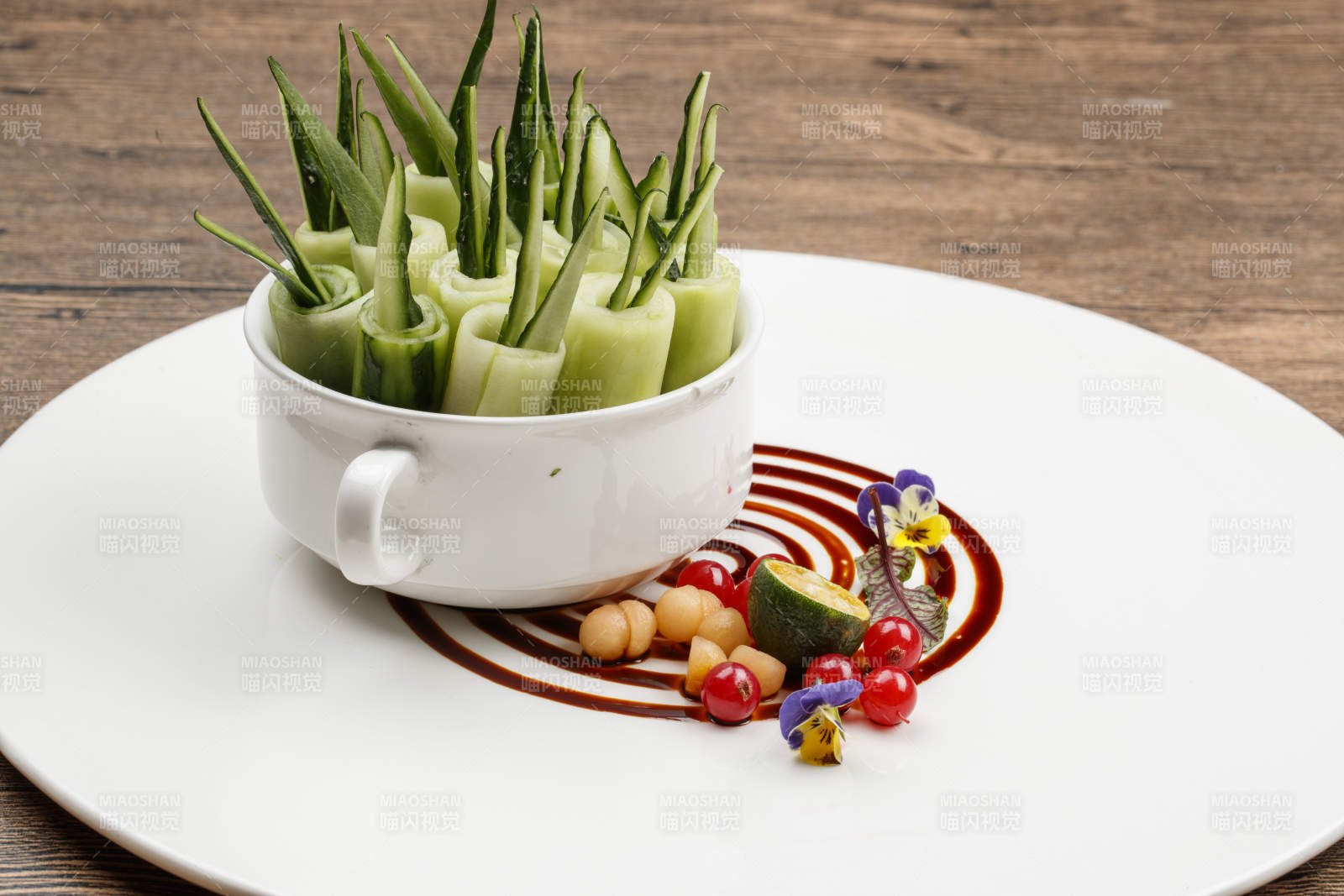 黄瓜卷乳瓜图片