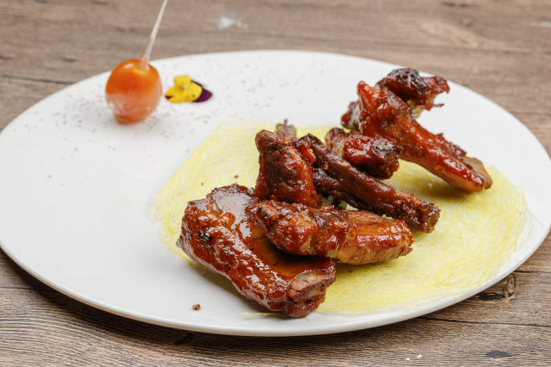 蜜汁烧腊排骨图片