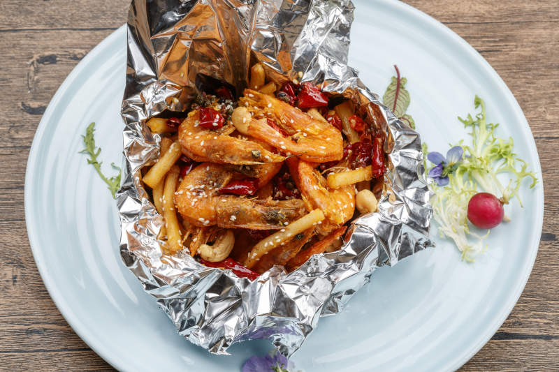 香辣锡纸薯条香锅虾图片