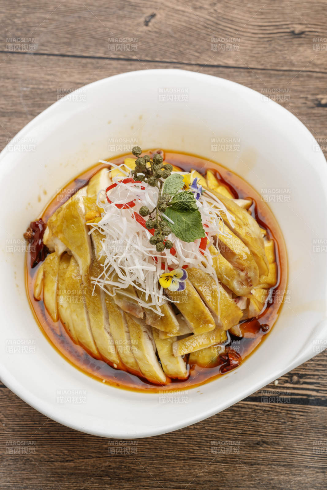 红油口水鸡图片