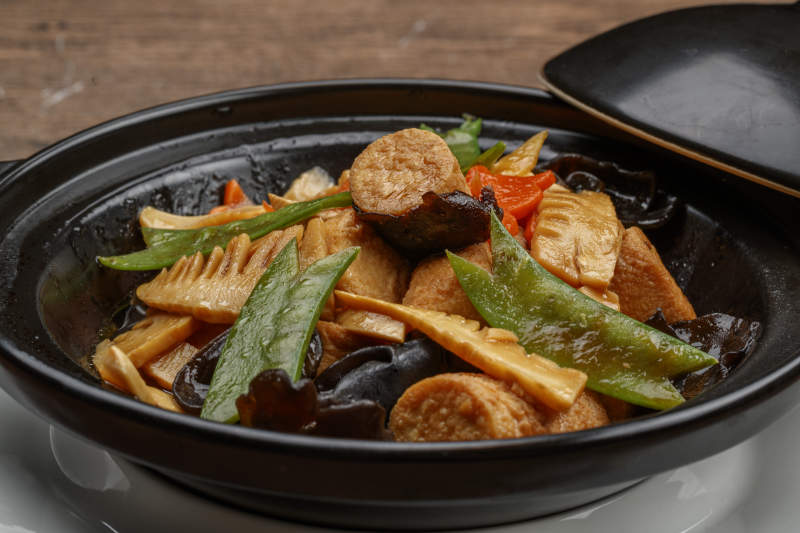 砂锅素什锦图片