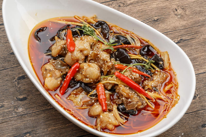 红油香辣口水蛙图片