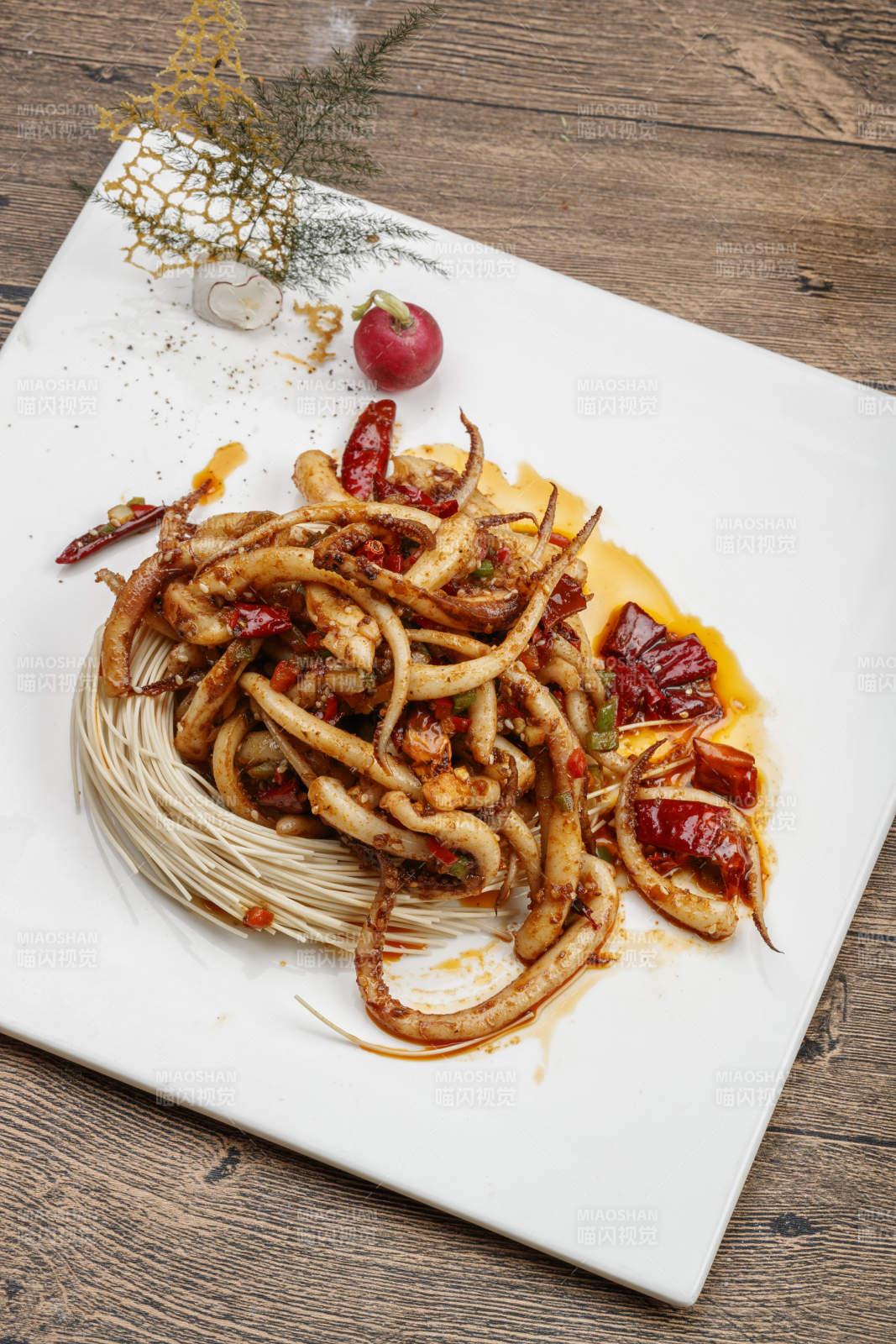 豆豉香辣鱿鱼须图片