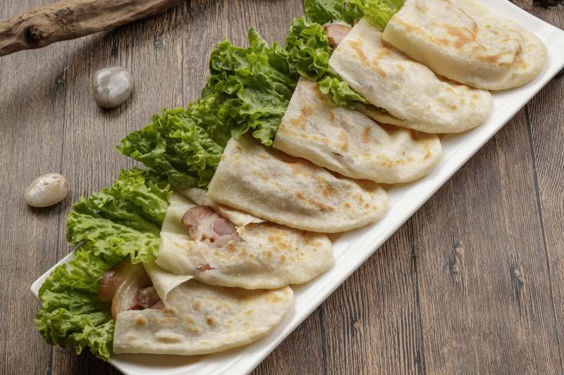 驴肉蔬菜口袋饼图片