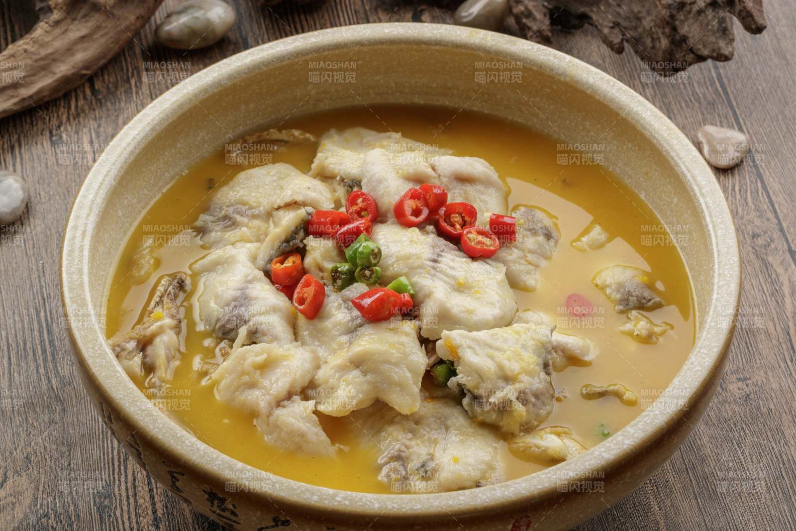 酸汤野生草鱼鱼片图片