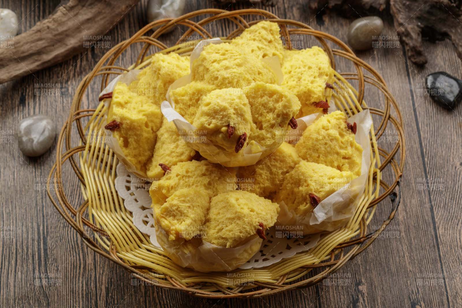 杂粮坚果黄馍馍图片