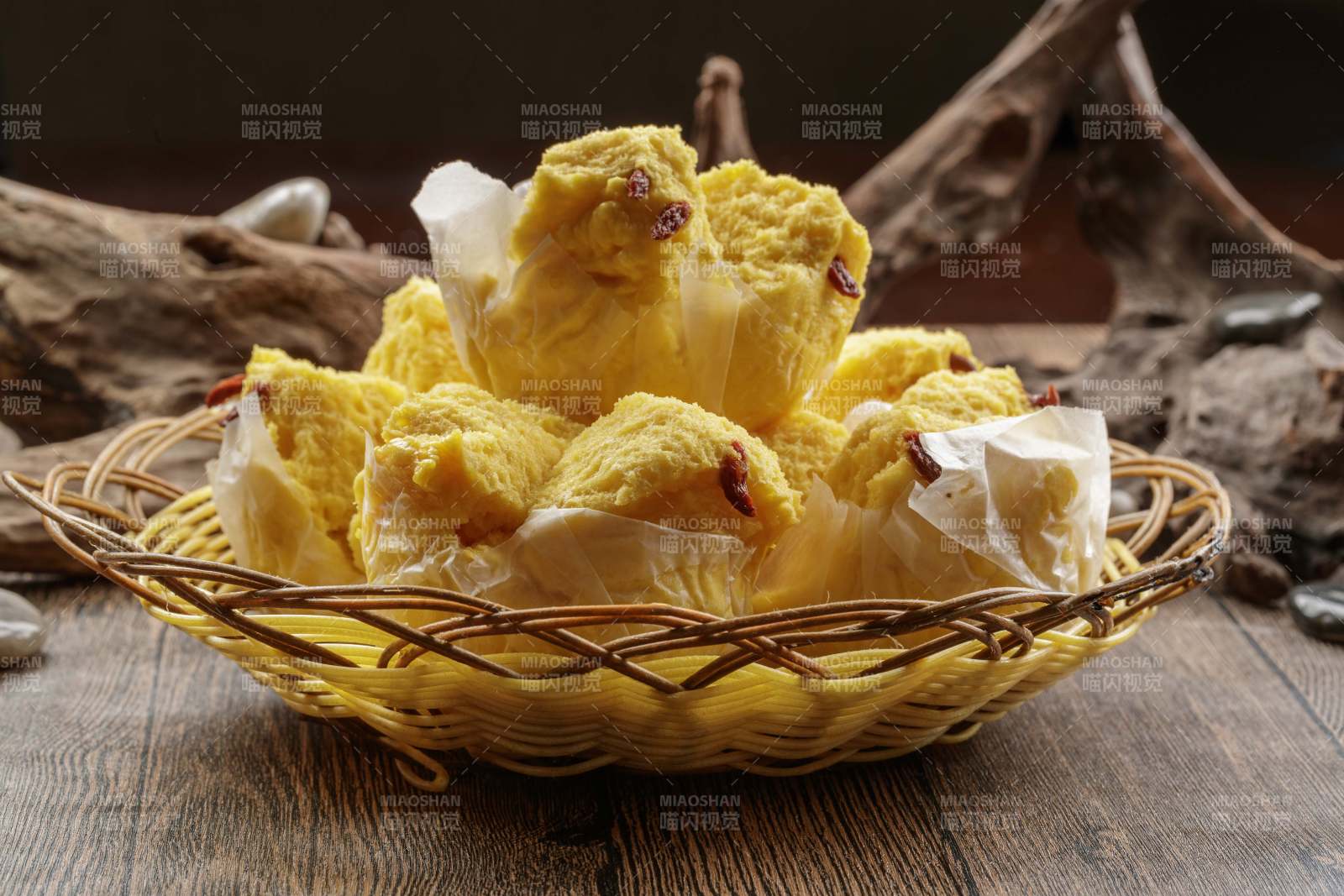 杂粮坚果黄馍馍图片