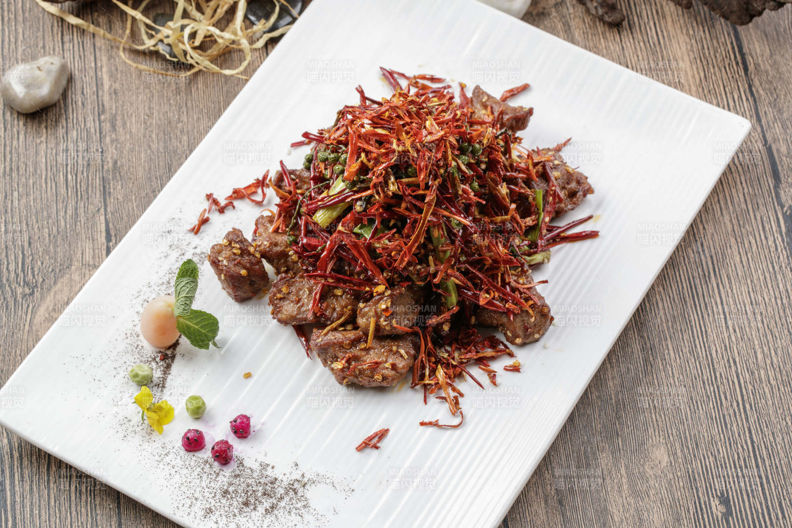 炼乳腐乳烘烤大花卷图片