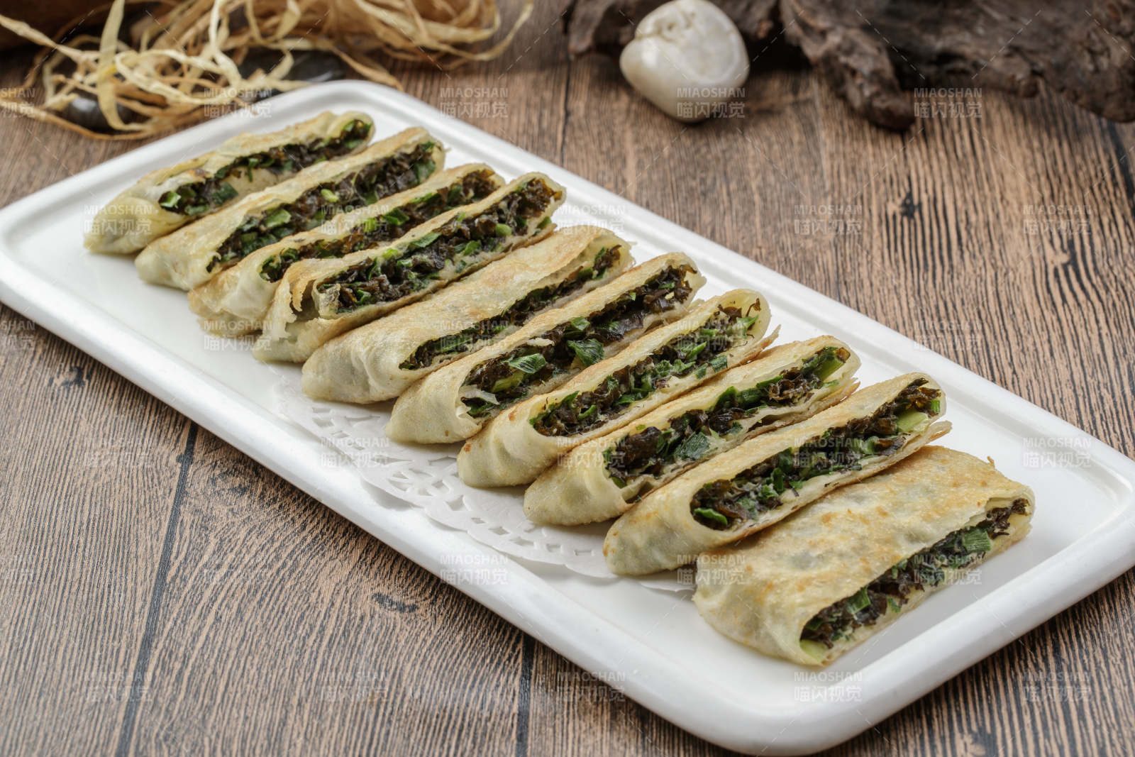 土豆地皮菜馅莜面饺子图片