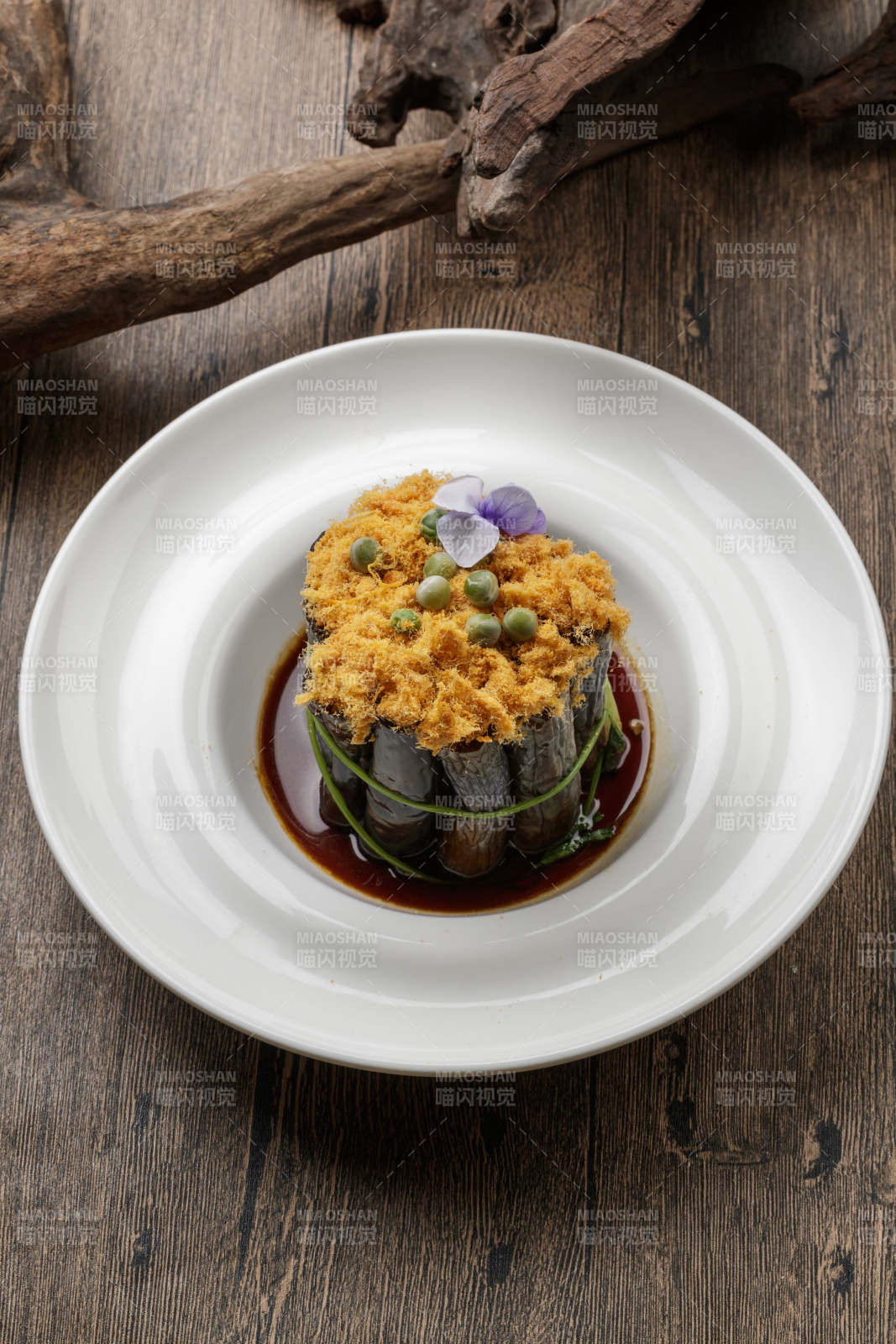 捞汁肉松酱腌乳瓜图片