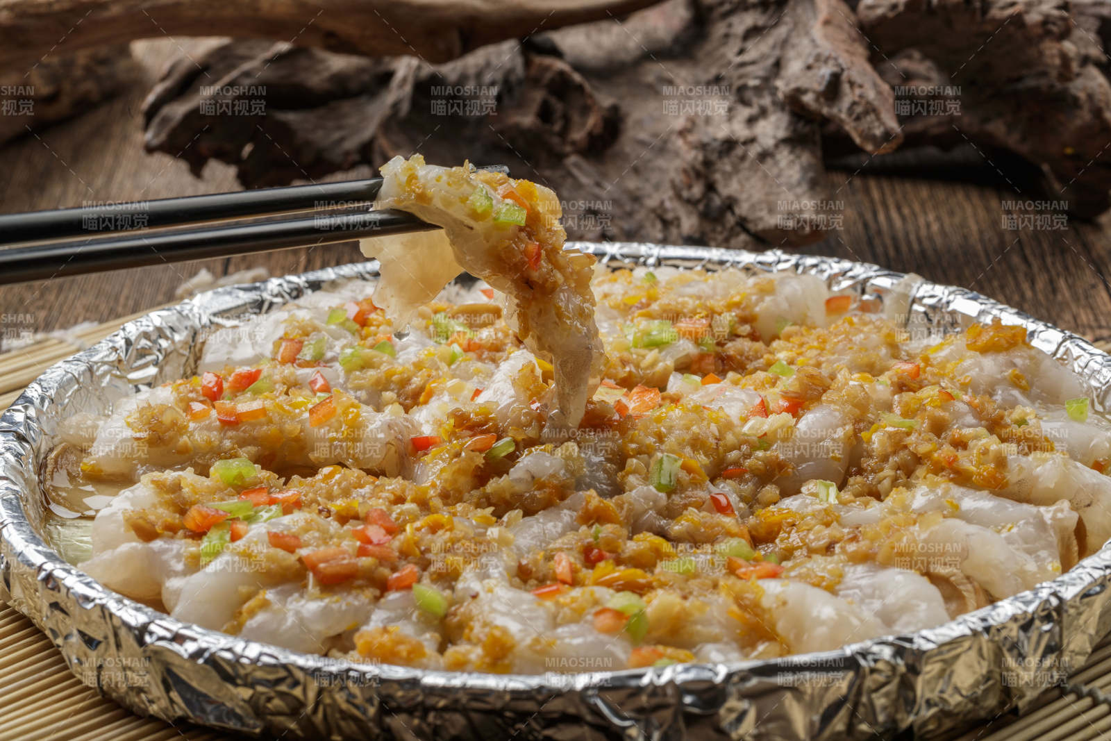 锡纸铁板蒜蓉虾图片