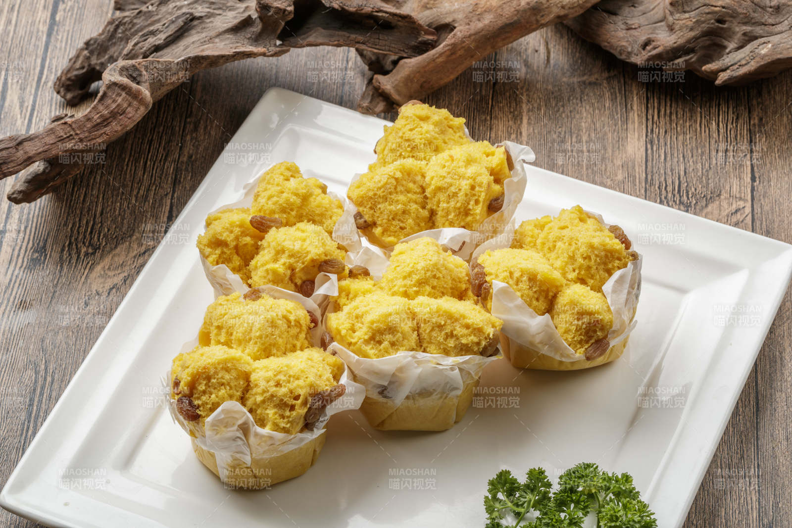 纸杯开花黄馍馍蛋糕图片