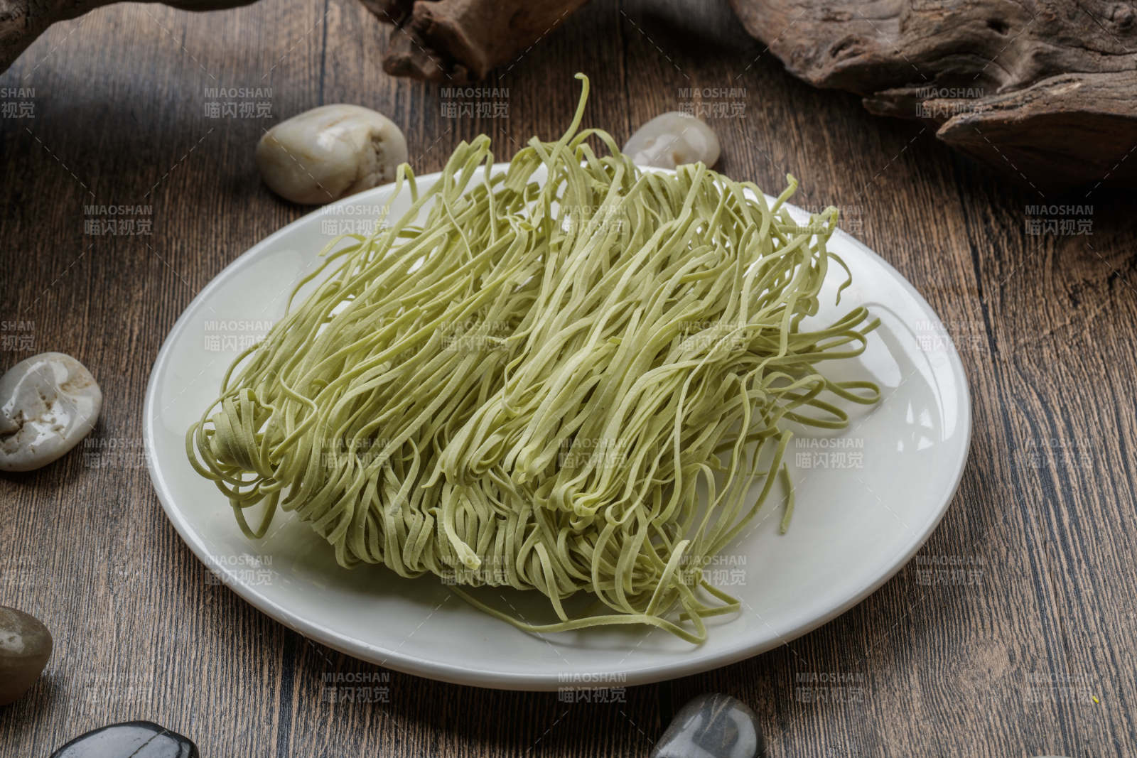 绿豆杂粮火锅干面图片