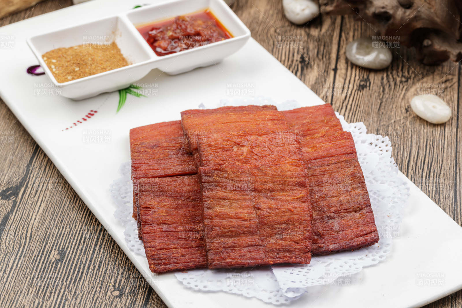 脆香牛瓜条图片