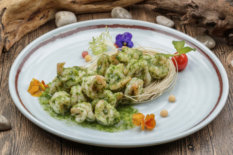 鲜山葵酱醸桃仁图片