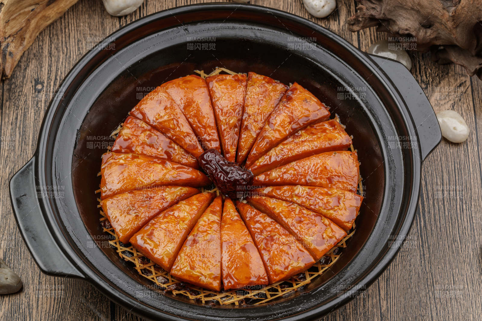 砂锅红枣蜂蜜焗南瓜图片