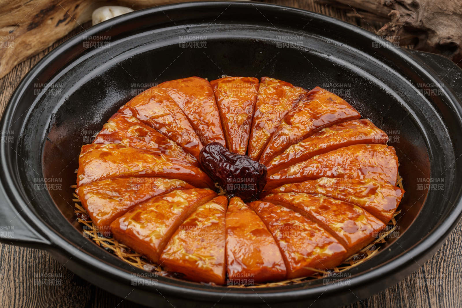 砂锅红枣蜂蜜焗南瓜图片