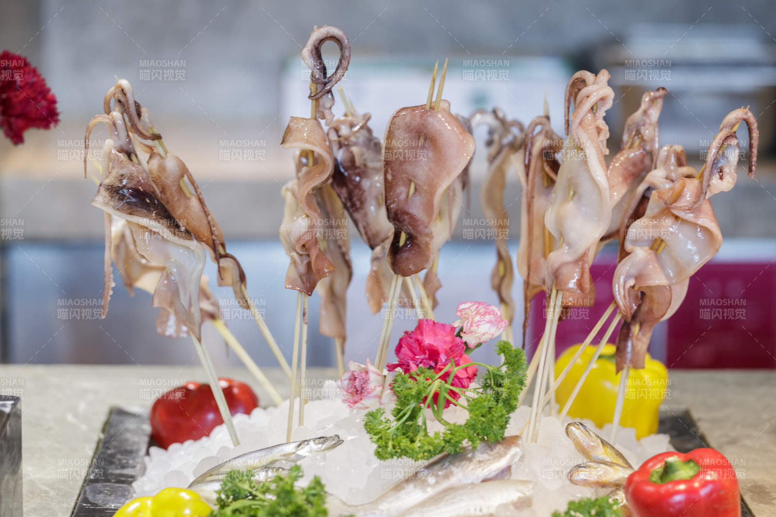 星级酒店高档自助餐料理餐台图片