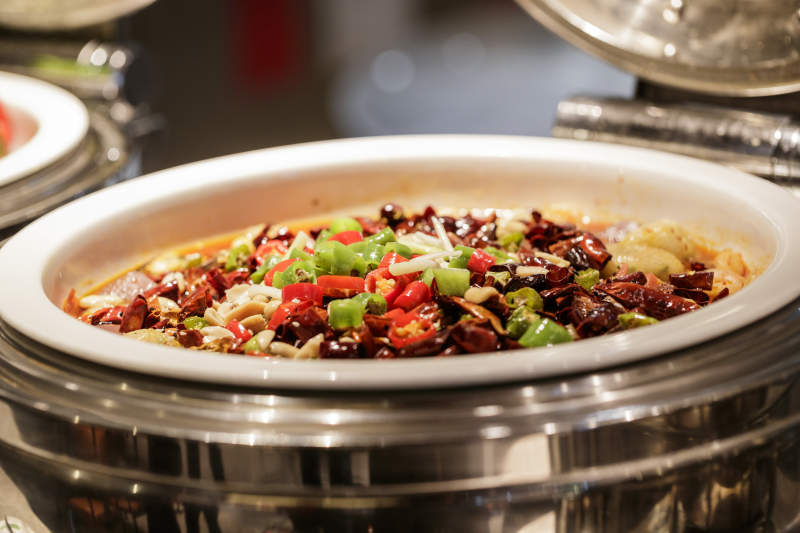 星级酒店高档自助餐料理餐台图片