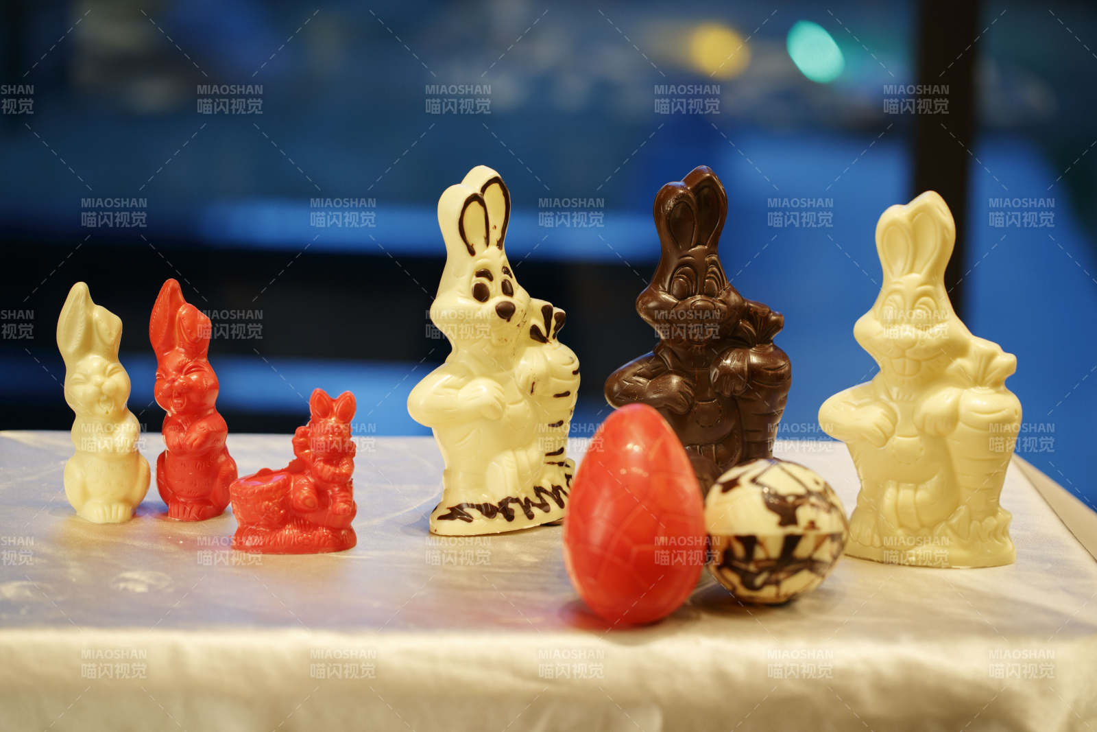 精美制作的复活节巧克力图片