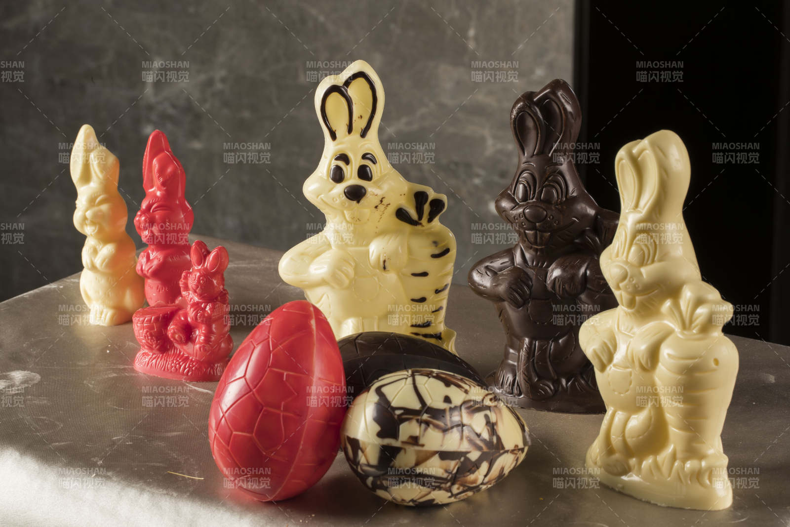 精美制作的复活节巧克力图片