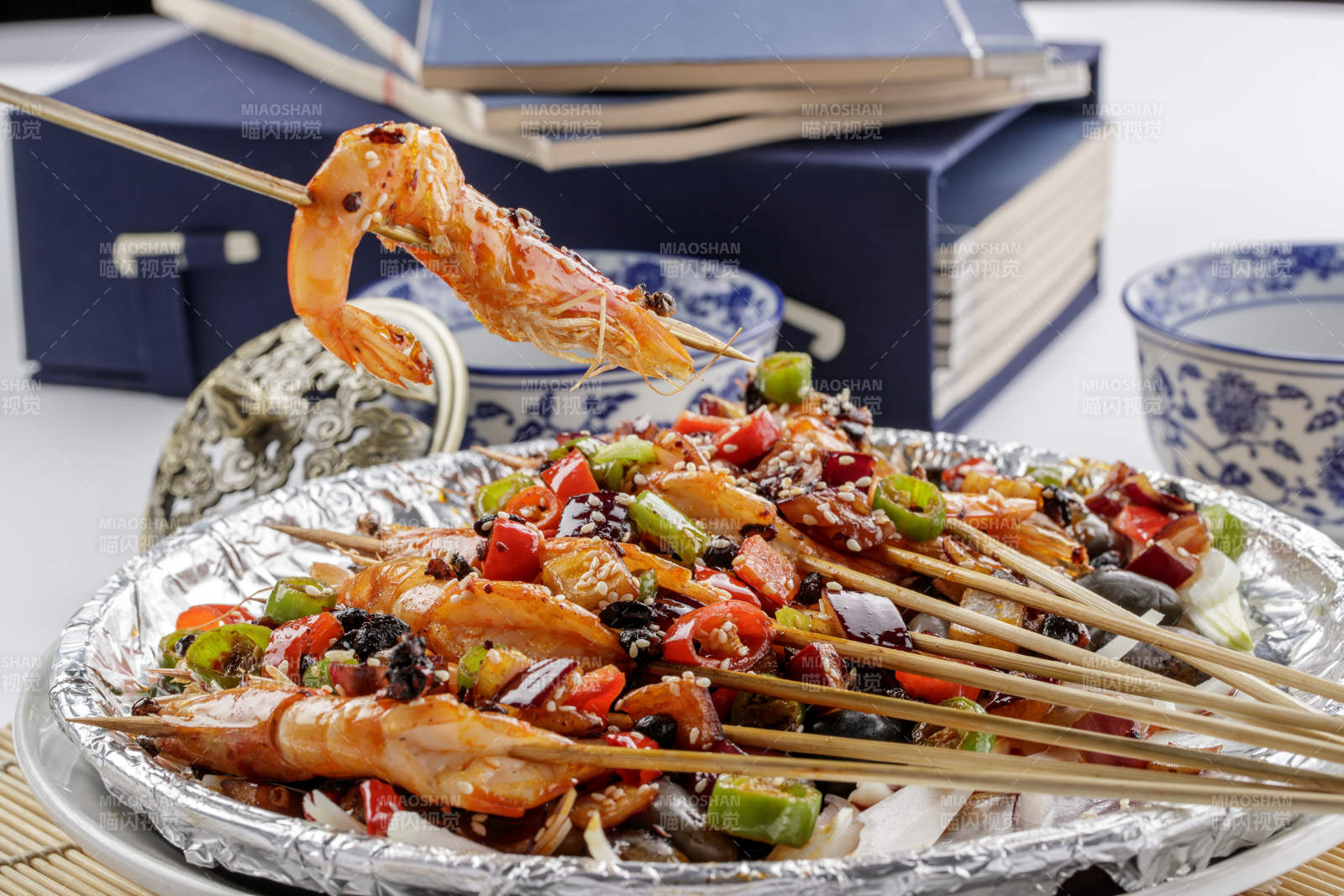 双椒石烤串串虾图片