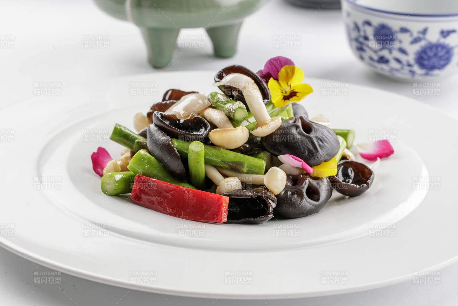 遍野芝兰炒时蔬什锦图片