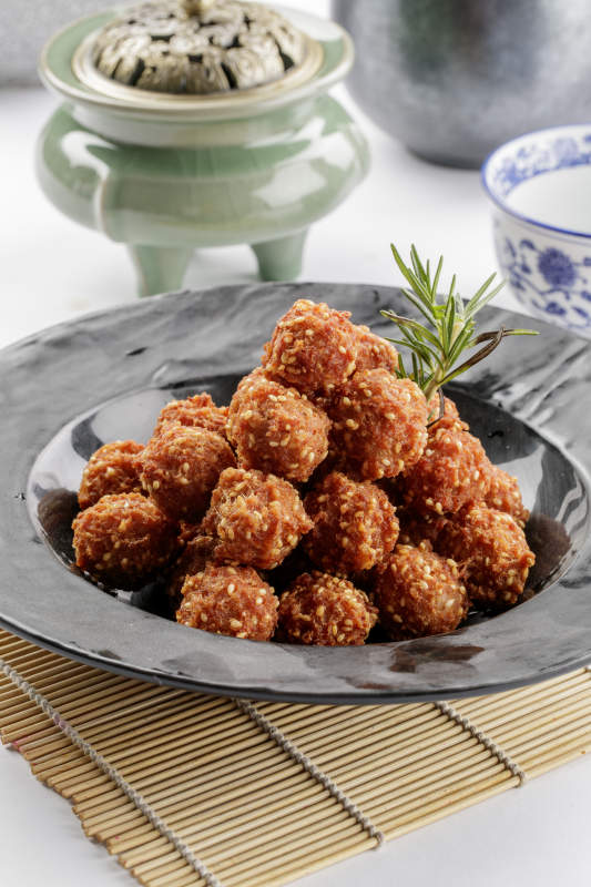 养生宫廷炸脆骨丸子图片