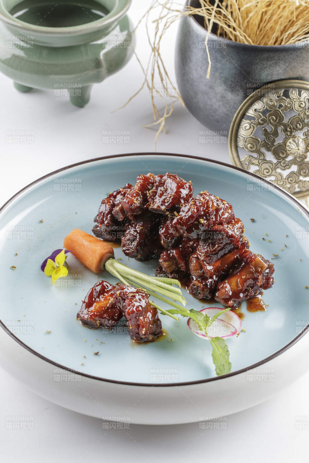 秘制糖醋小排图片