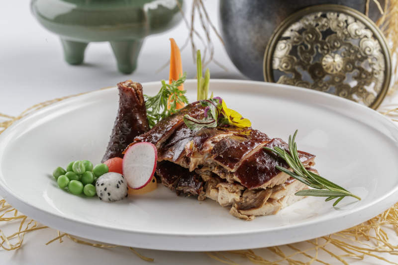 风味泰式熏鸡图片