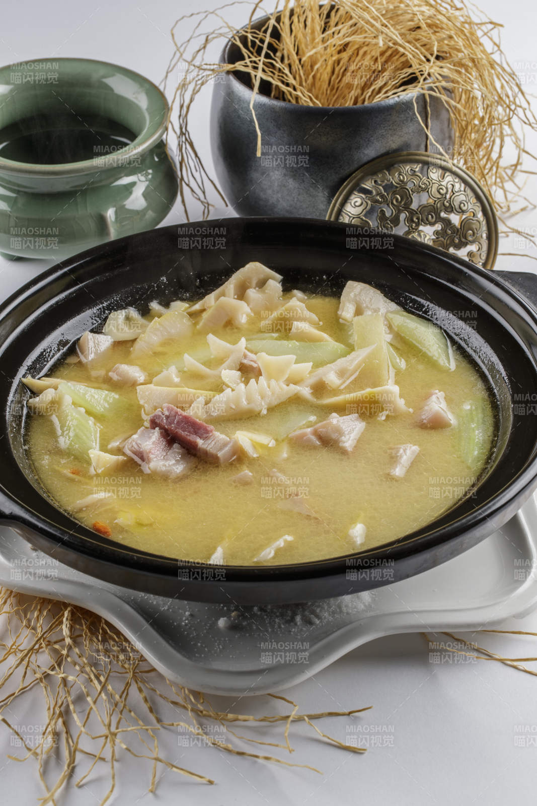 江南特色腌笃鲜图片