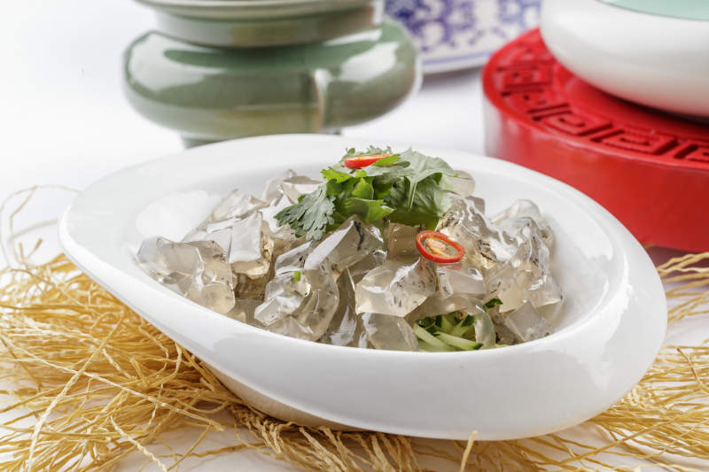 凉拌鱼皮冻图片