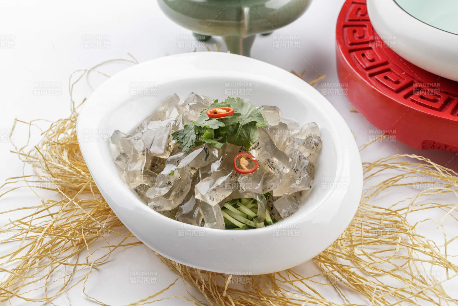 凉拌鱼皮冻图片