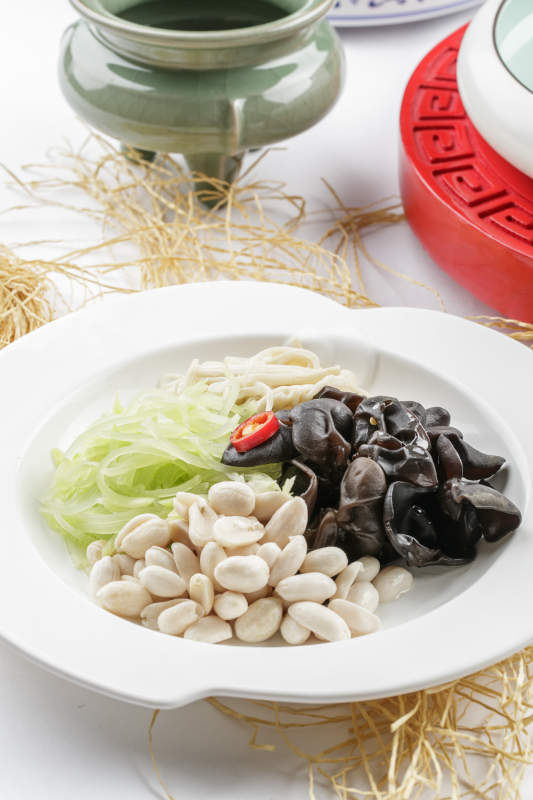 健康巧拌素四样笋丝木耳果仁金针图片