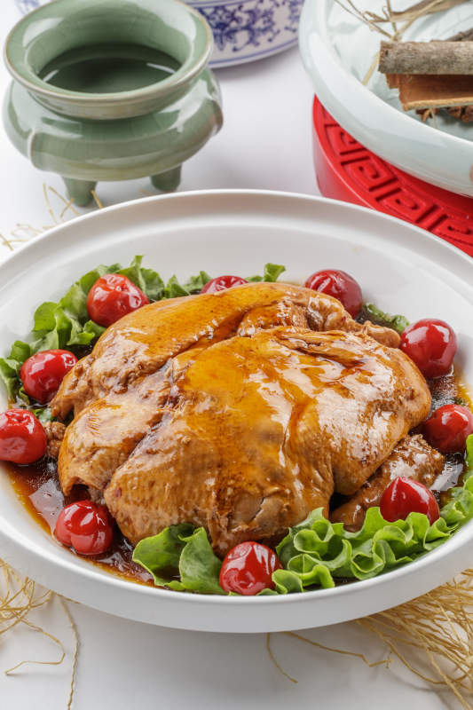 浇汁红卤扒鸡图片