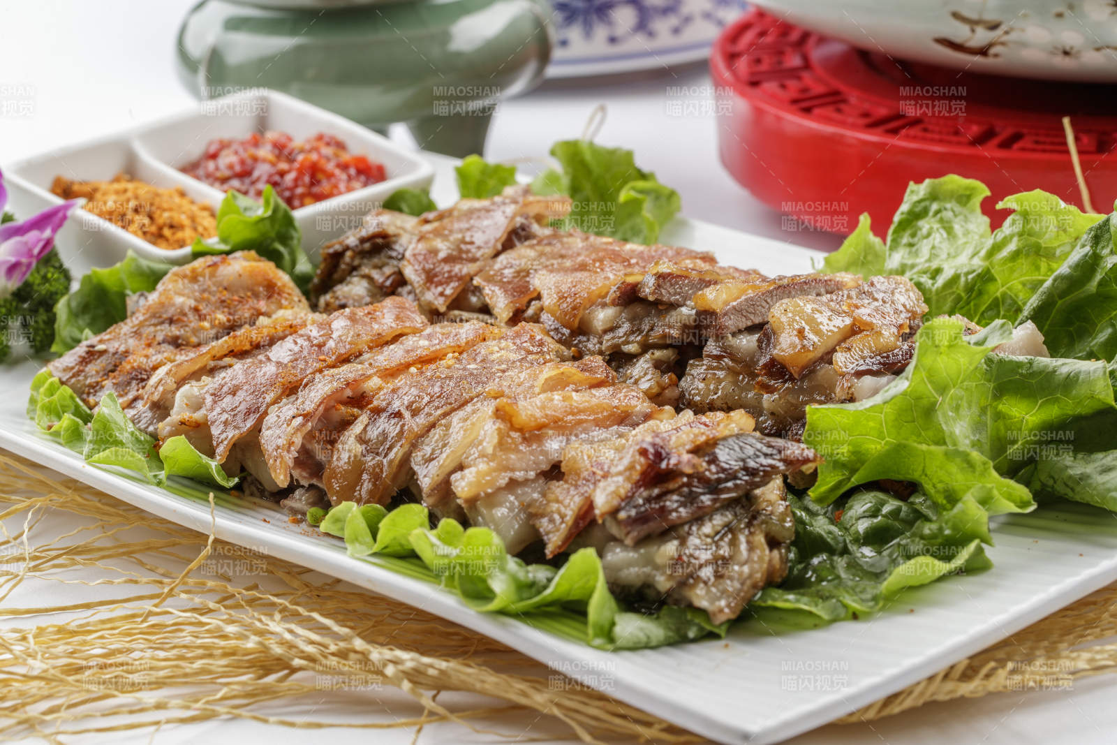 家常烤羊排图片