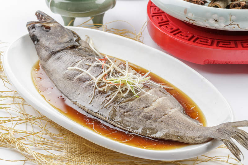 浇汁清蒸鲽鱼图片