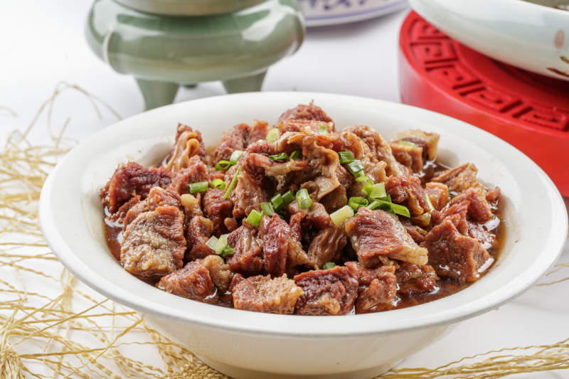 风味红焖牛腩图片
