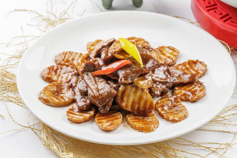 XO酱爆杏鲍菇牛仔骨图片